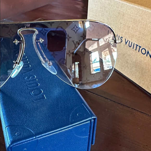 Auth. Louis Vuitton grease mask sunglasses z1469u - Picture 13 of 15